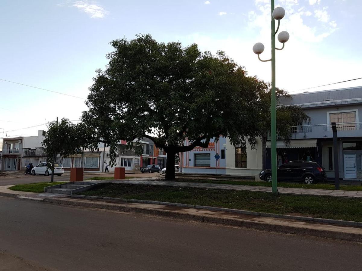 Caireles Del Carnaval Apartment Gualeguaychu Exterior photo